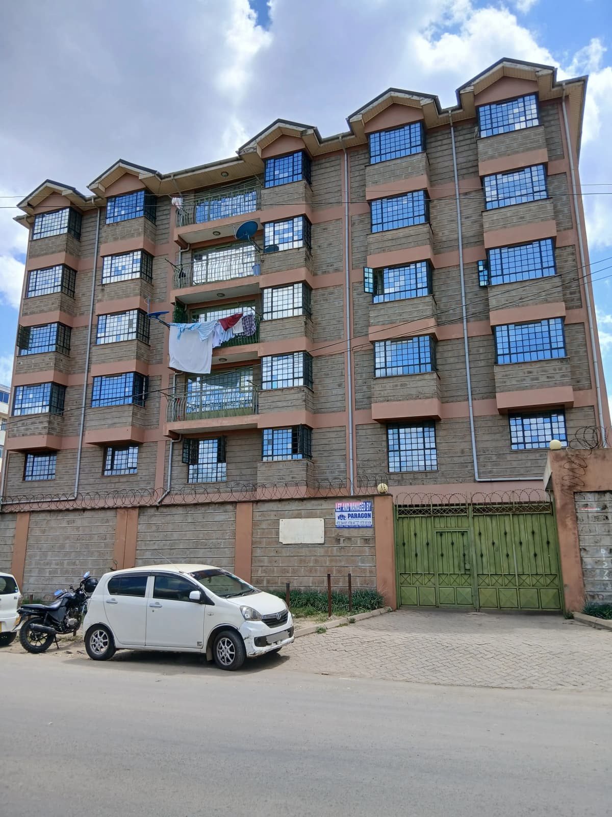 Bidsom Apartments