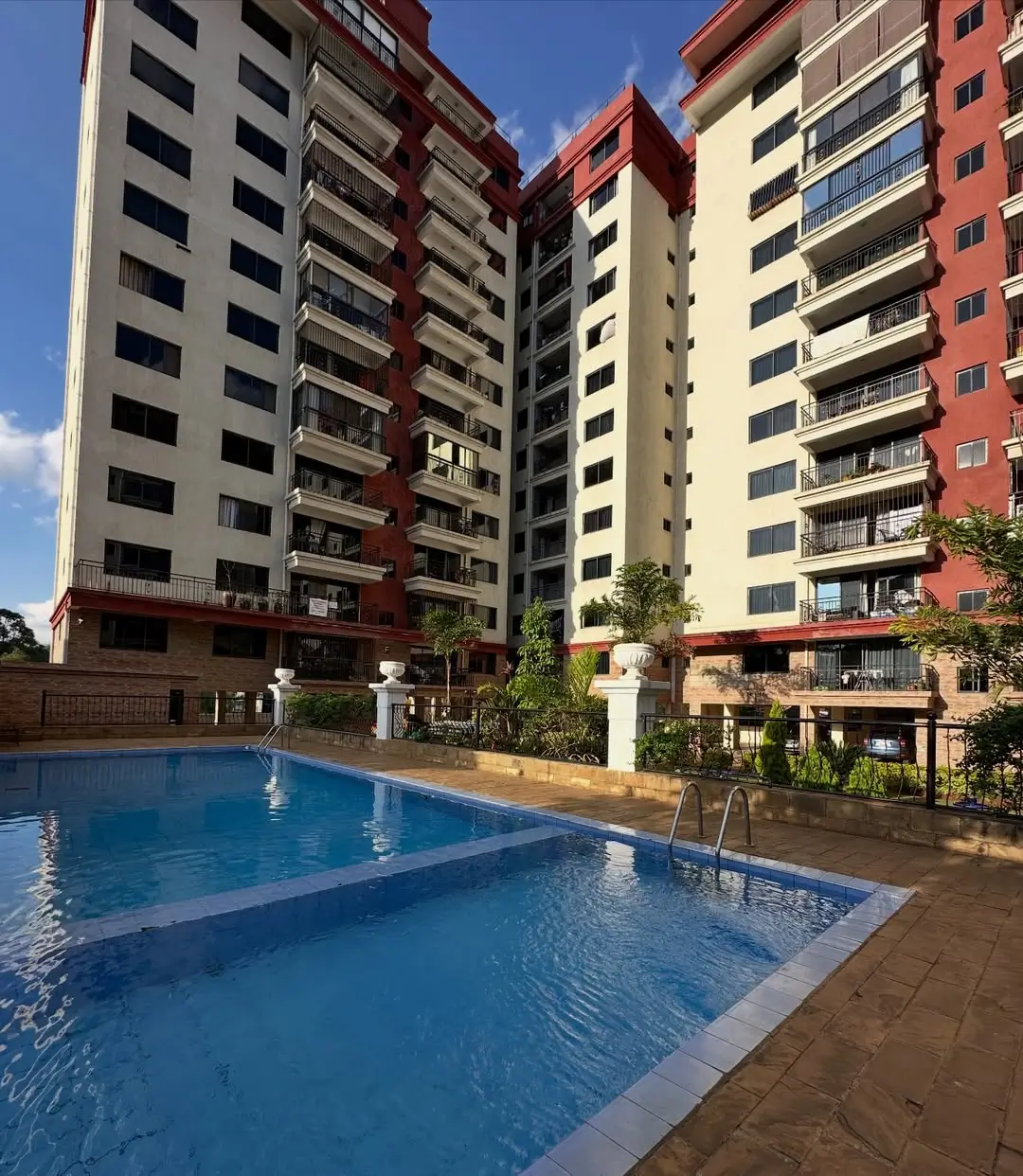 Crestpark Apartment