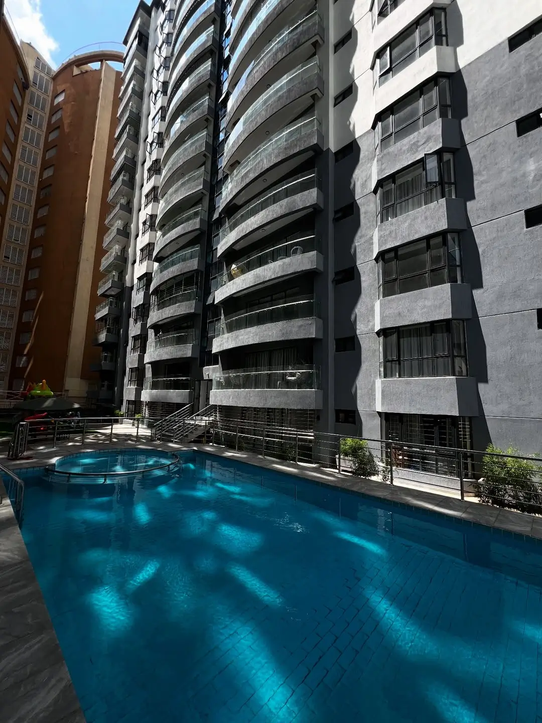 Diamond Oak Residency