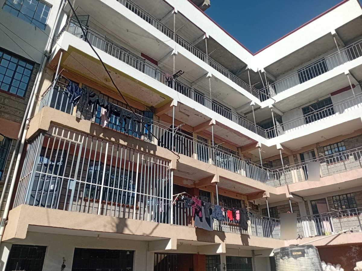 George's Apartments