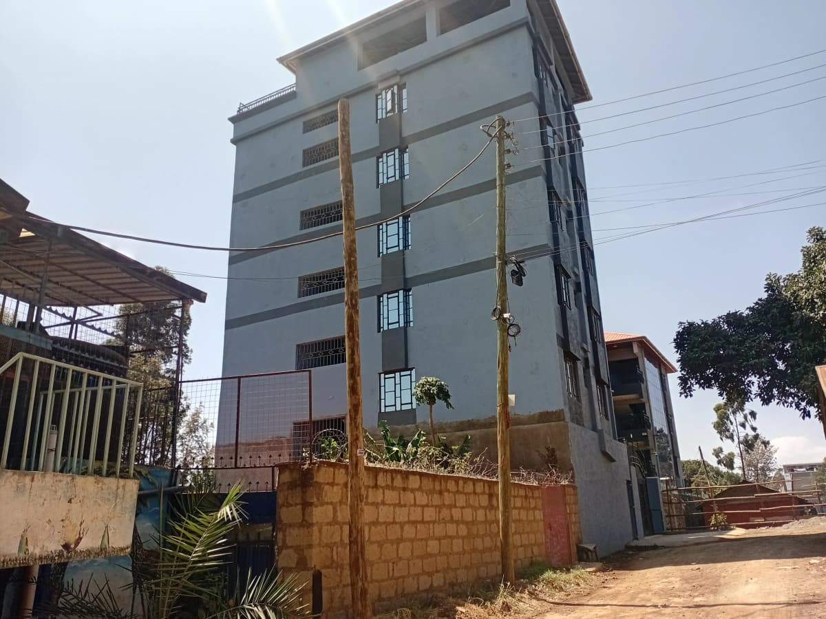 Gitaru Market Apartments