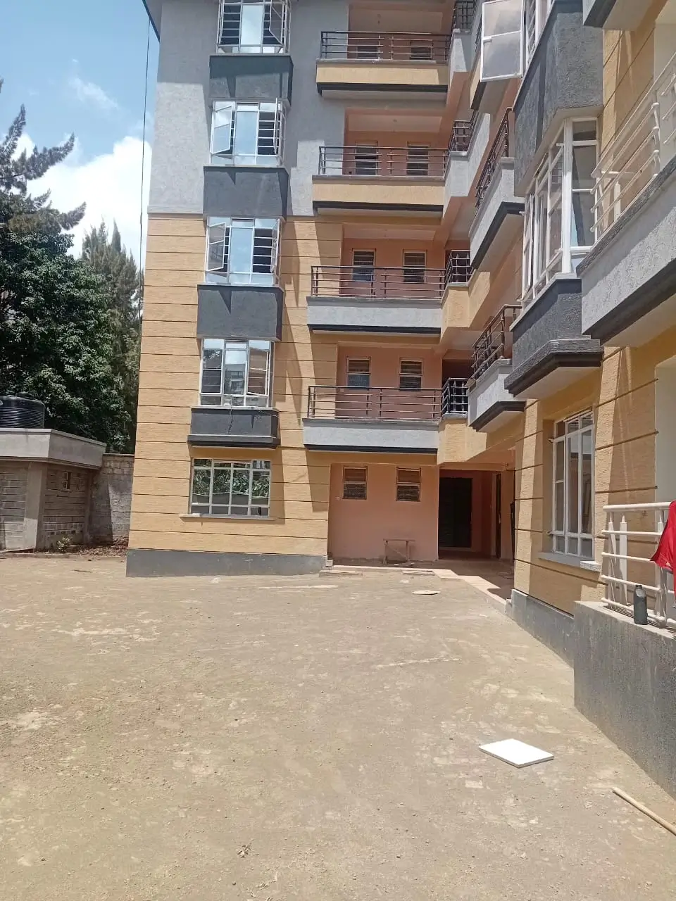 Haiyat Apartments