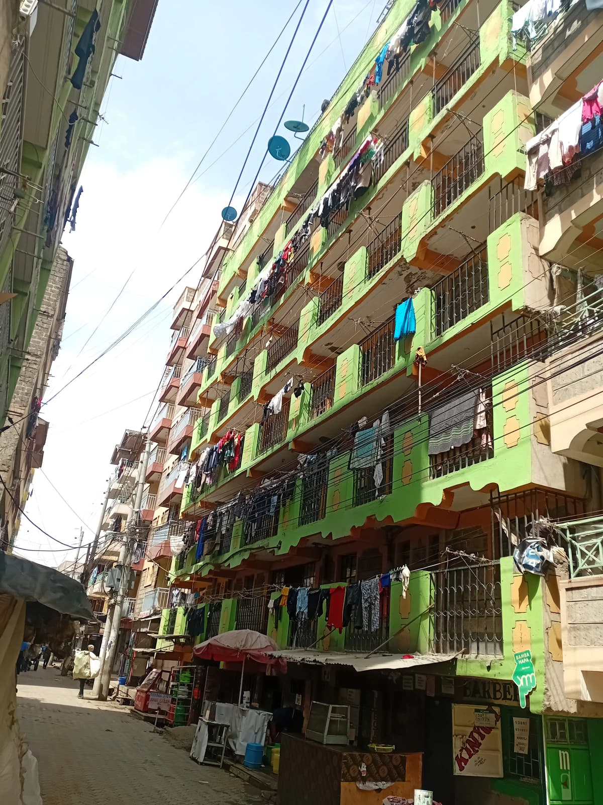 Ken Floor Apartments