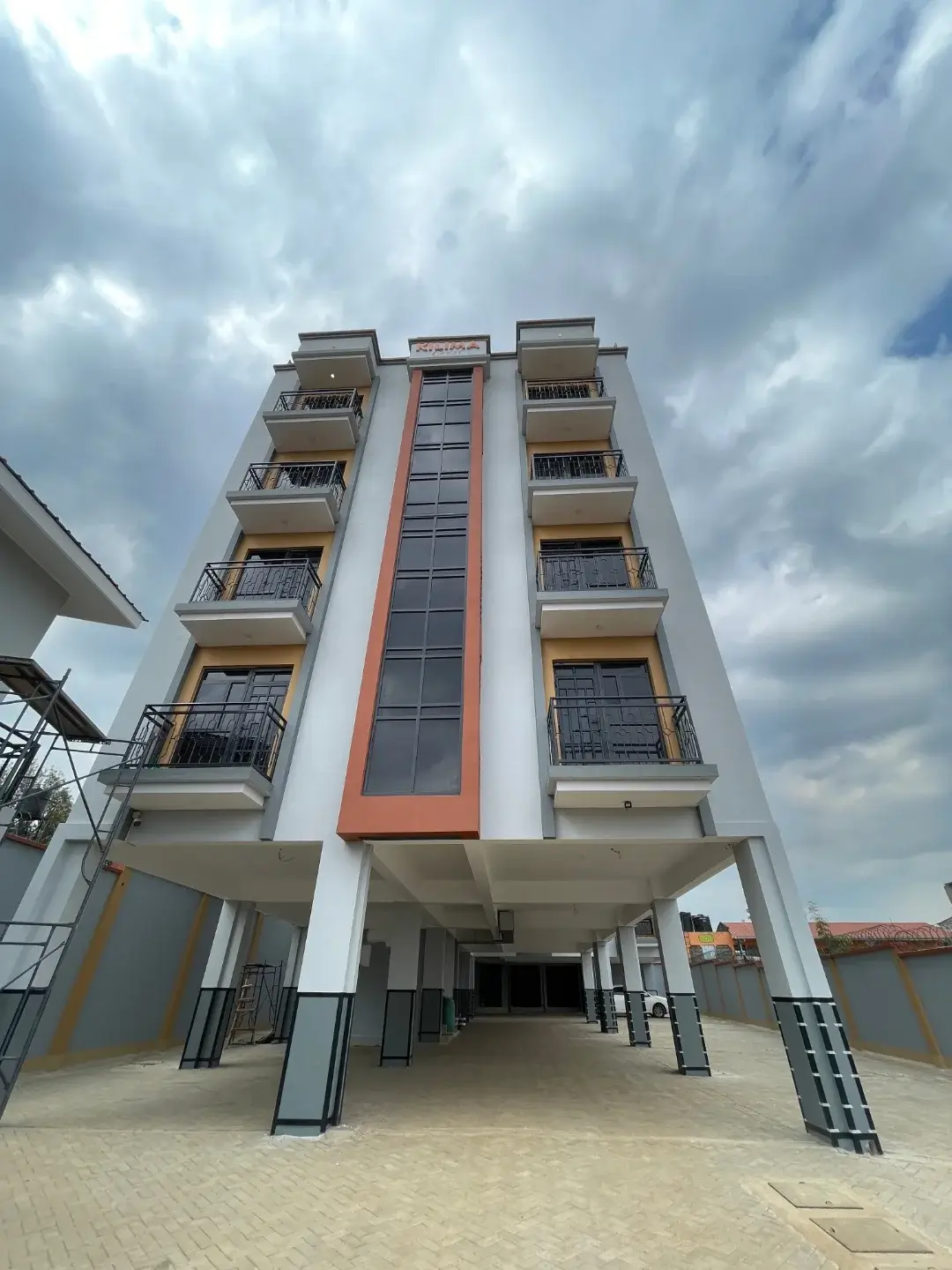 Primary property image