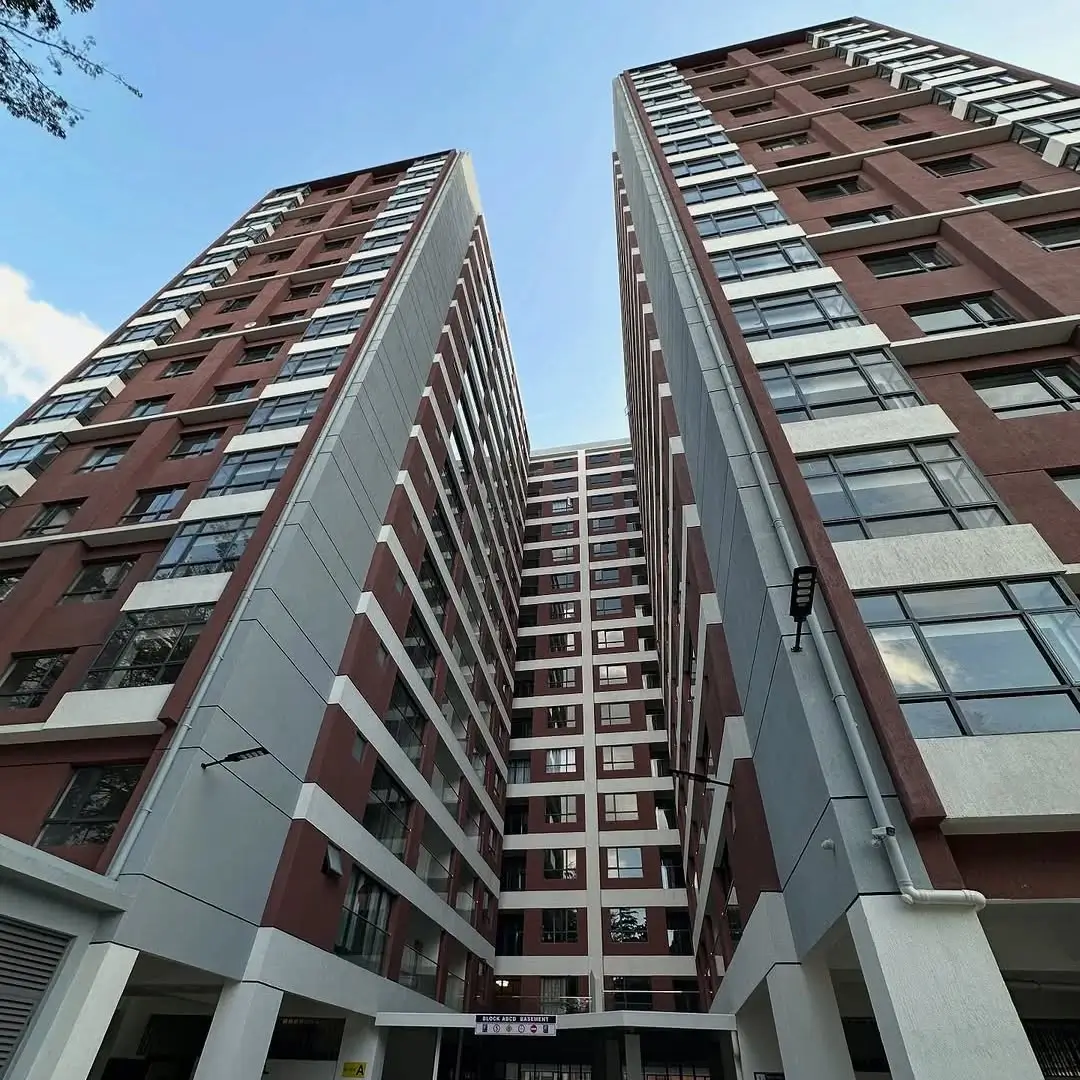 Leo Residences