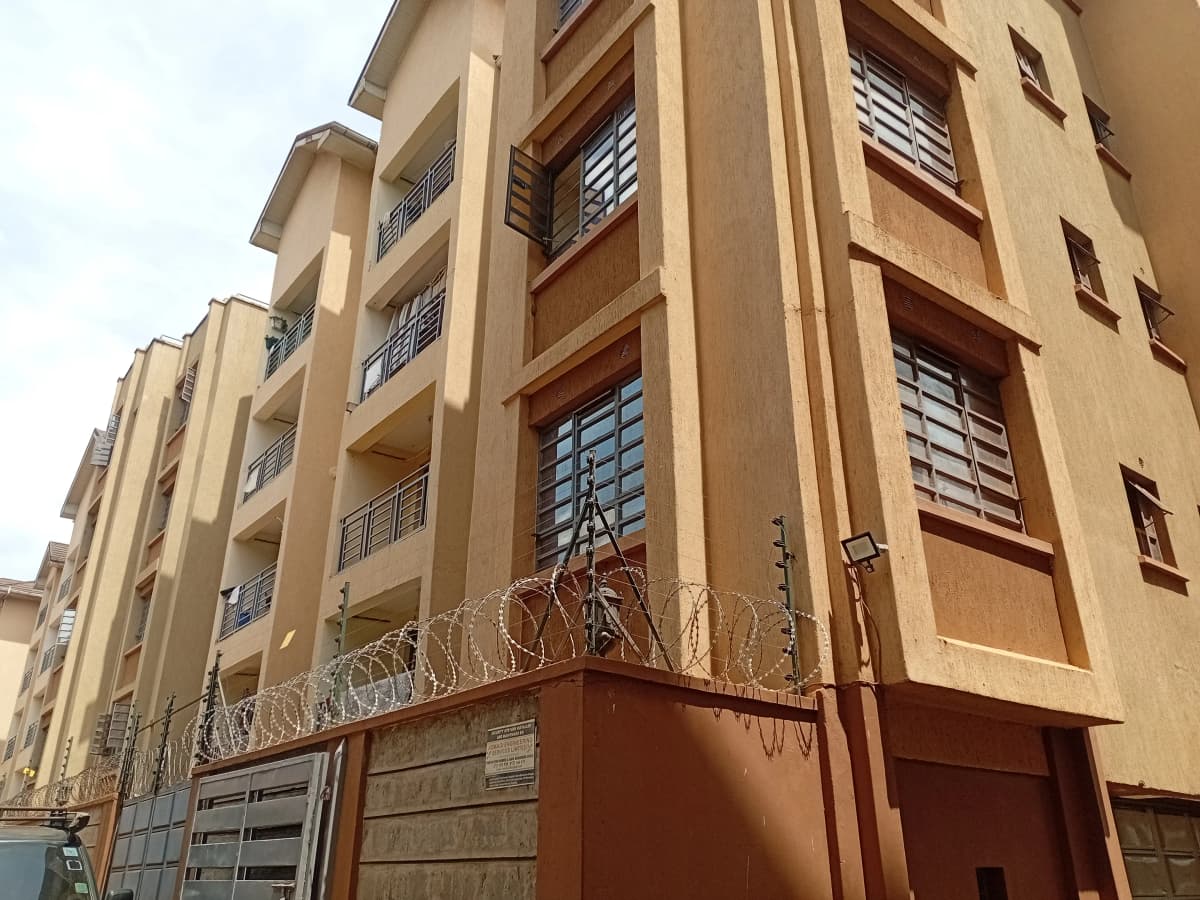 Oakwoods Apartments