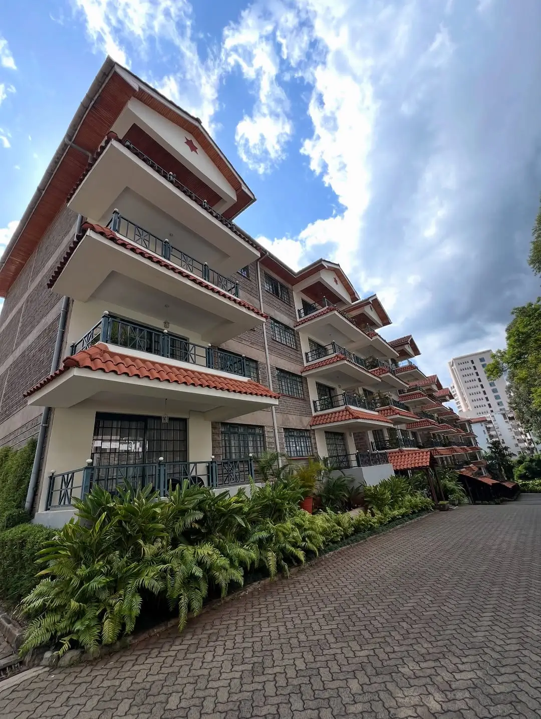 Riverside Pearl Apartments