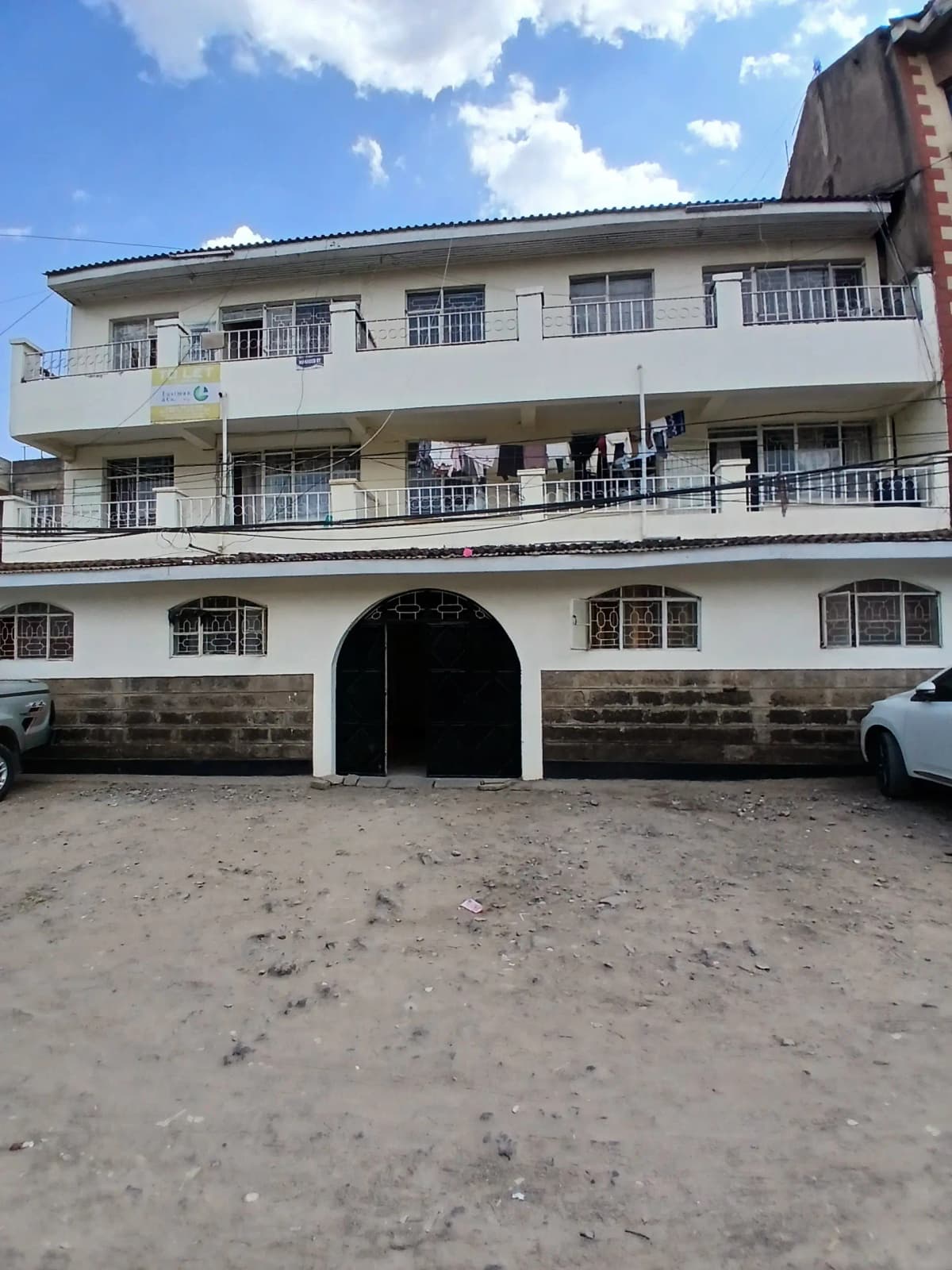 Salama Court Apartments