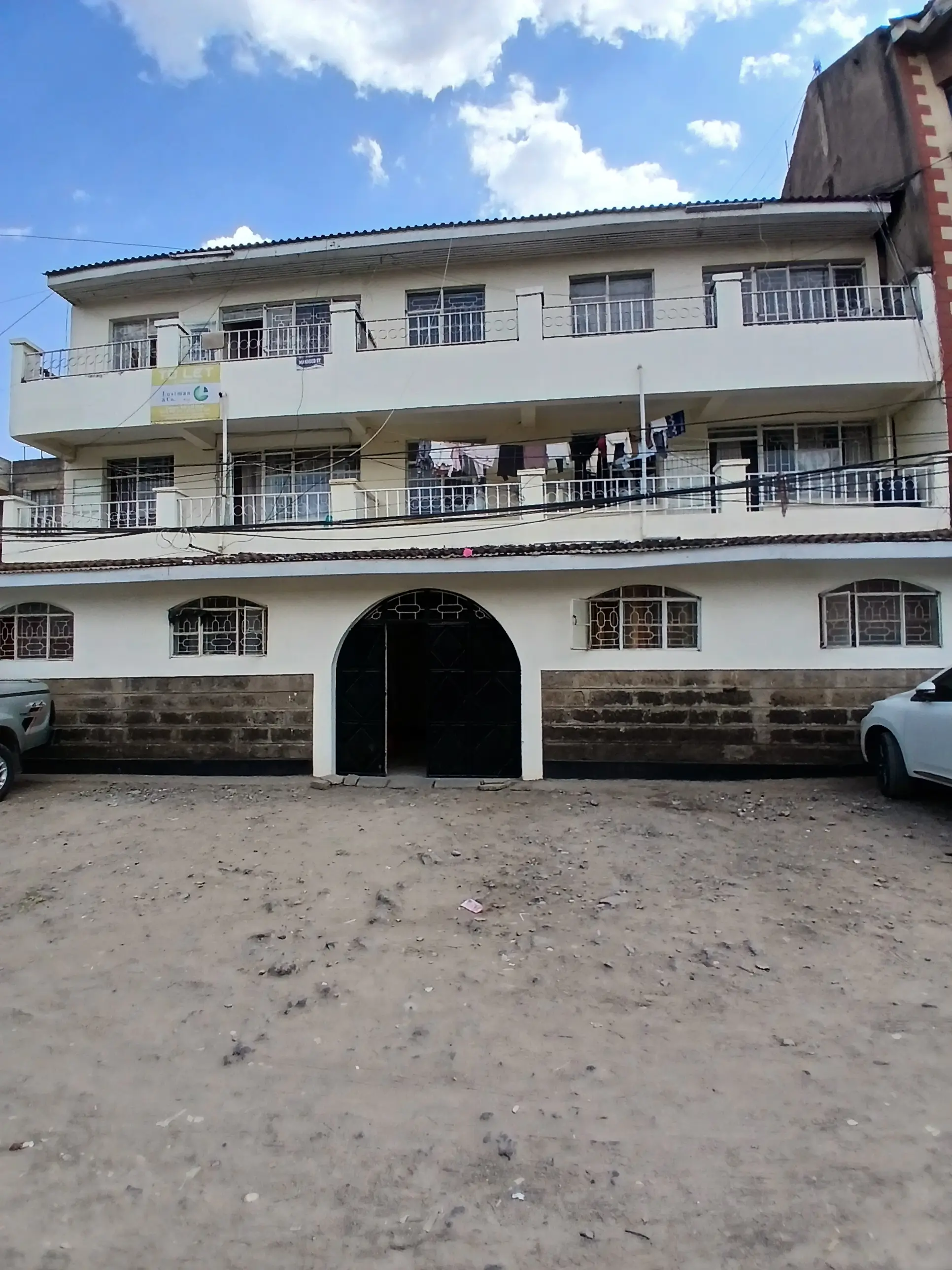 Primary property image