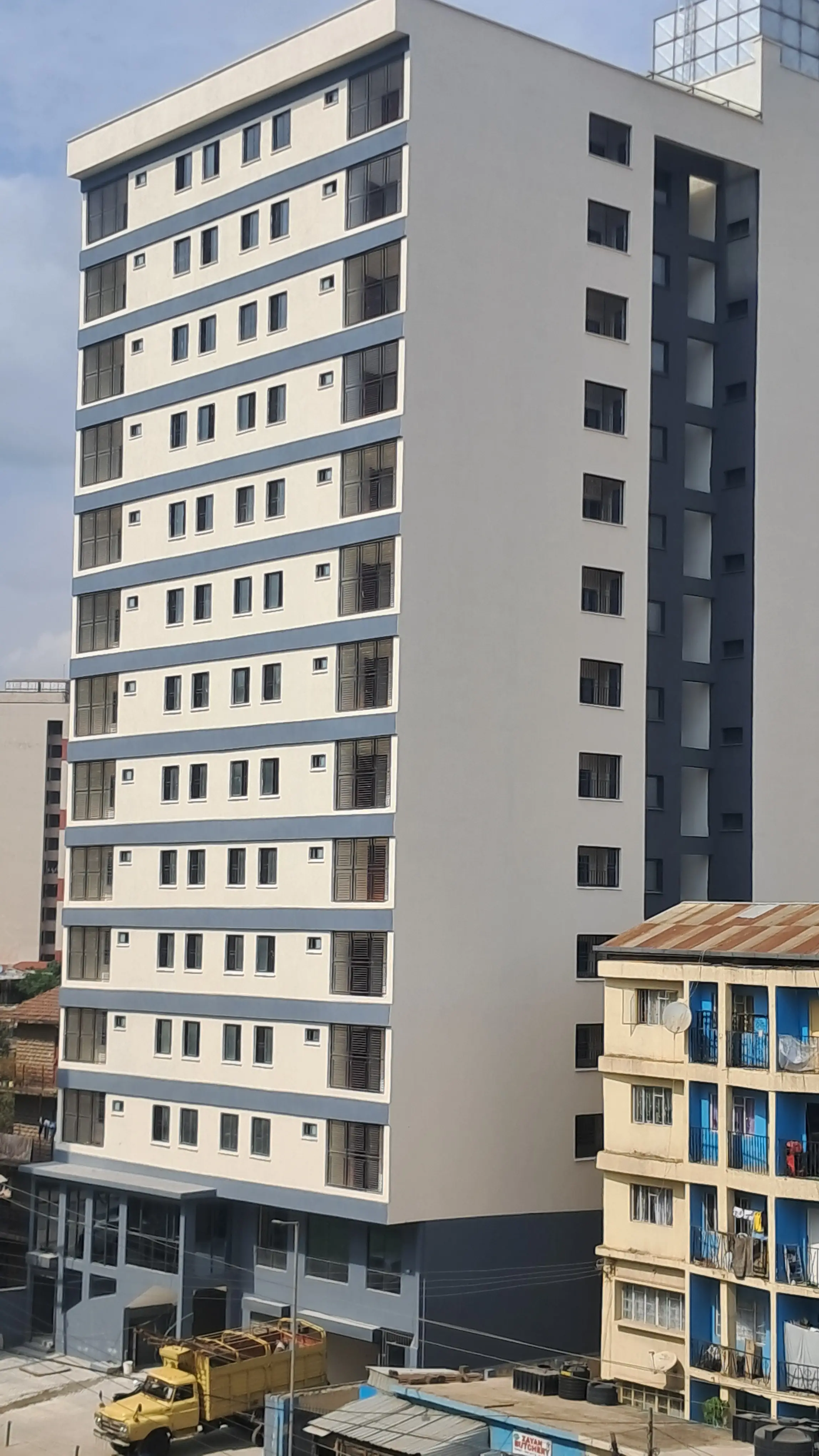 Primary property image