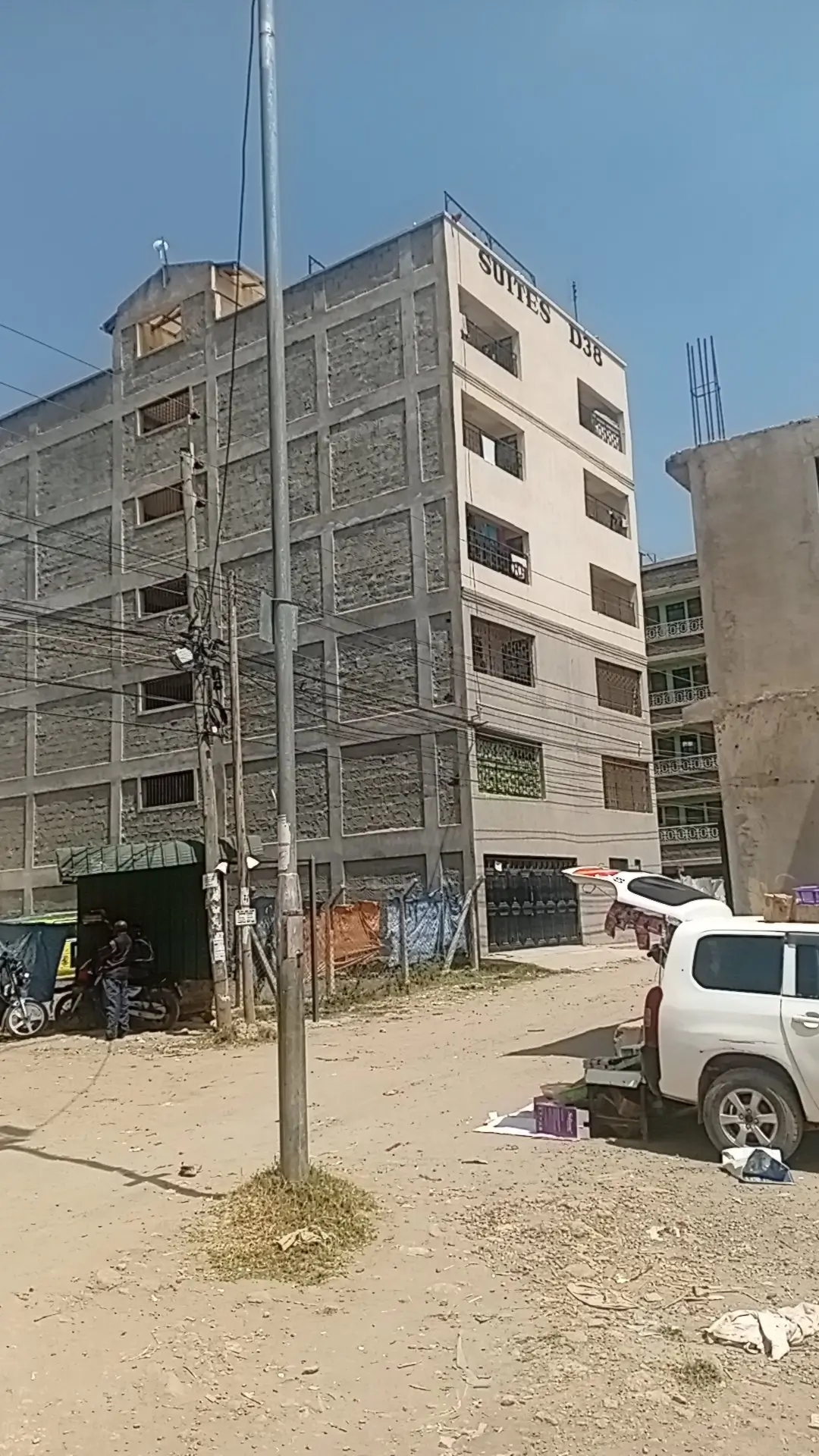 Suites D38